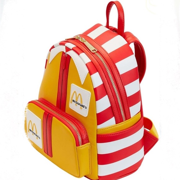 Lounge-fly & McDonalds Presents Ronald McDonald™ - Picture 4 of 15